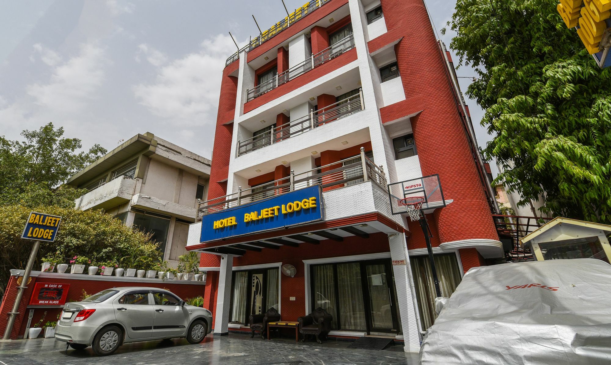 Hotel Baljeet Lodge Yeni Delhi Dış mekan fotoğraf