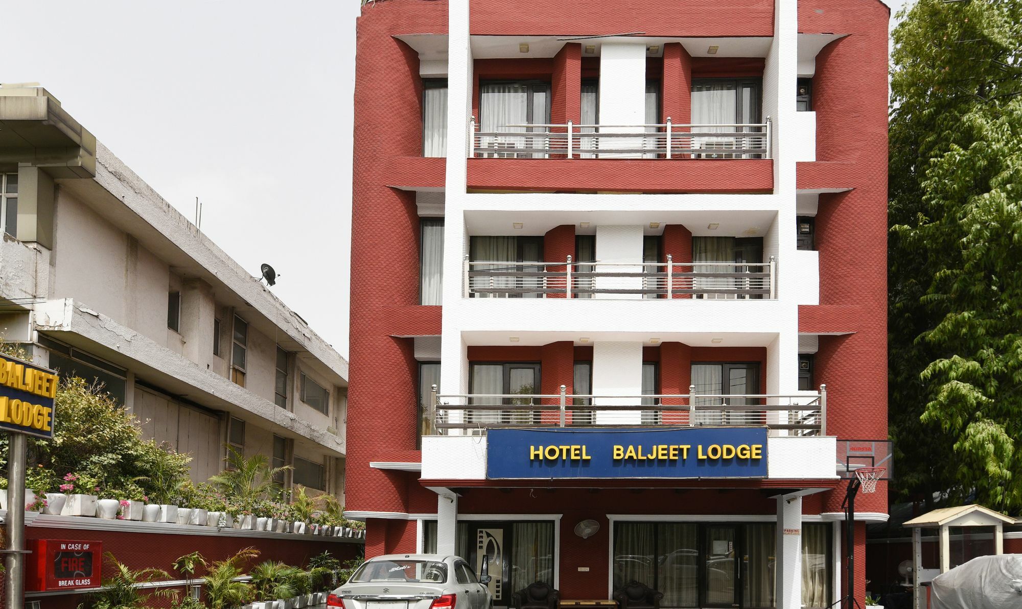 Hotel Baljeet Lodge Yeni Delhi Dış mekan fotoğraf